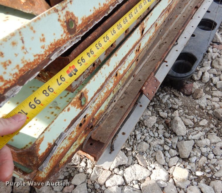 image for item DN7255 Paint booth