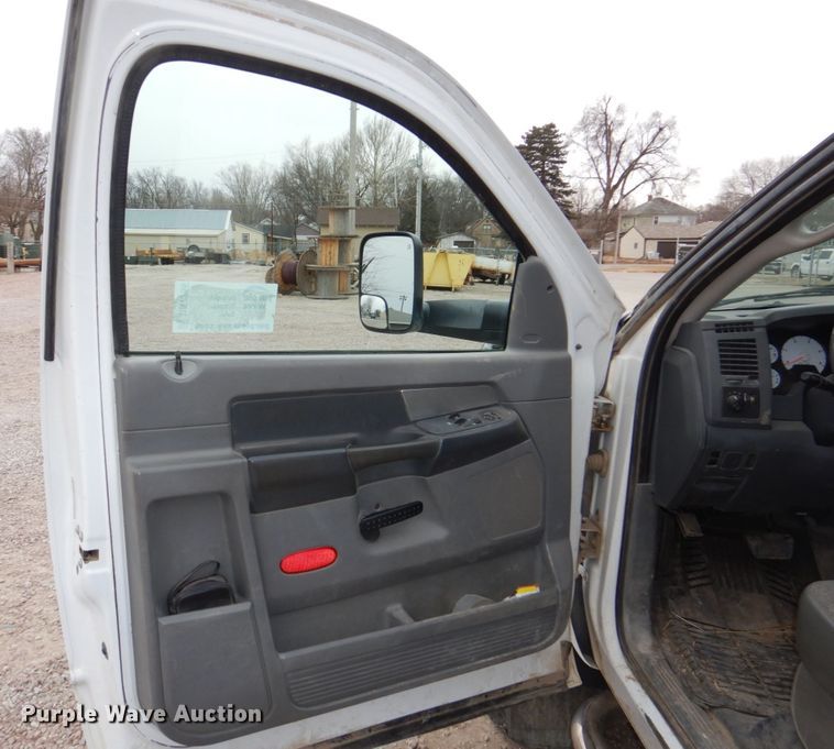 image for item DN7256 2009 Dodge Ram 4500  dump flatbed truck