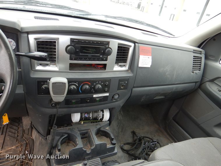 image for item DN7256 2009 Dodge Ram 4500  dump flatbed truck