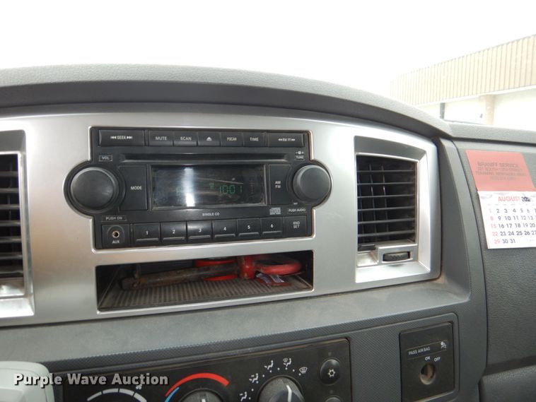 image for item DN7256 2009 Dodge Ram 4500  dump flatbed truck