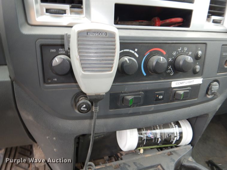 image for item DN7256 2009 Dodge Ram 4500  dump flatbed truck