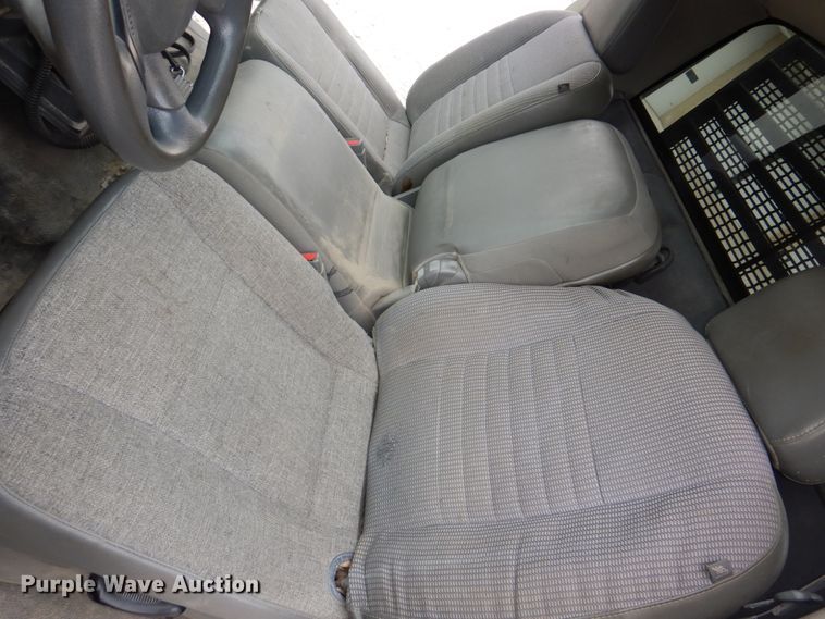 image for item DN7256 2009 Dodge Ram 4500  dump flatbed truck