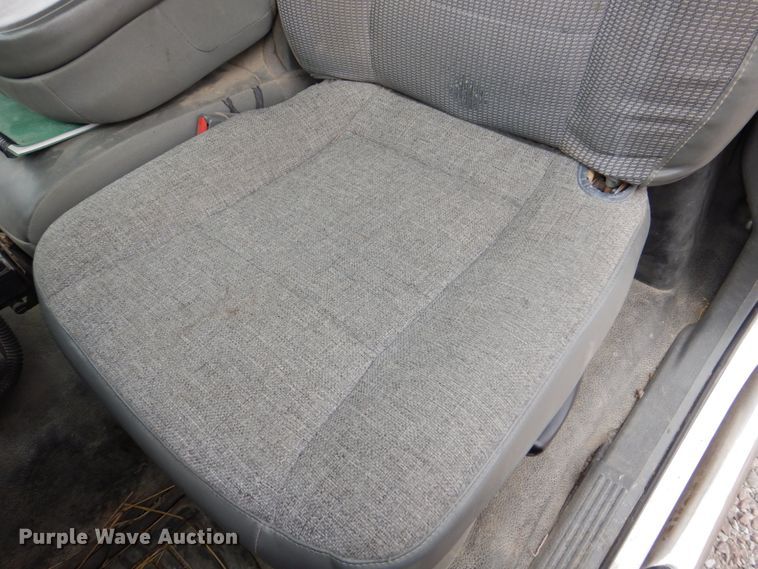 image for item DN7256 2009 Dodge Ram 4500  dump flatbed truck