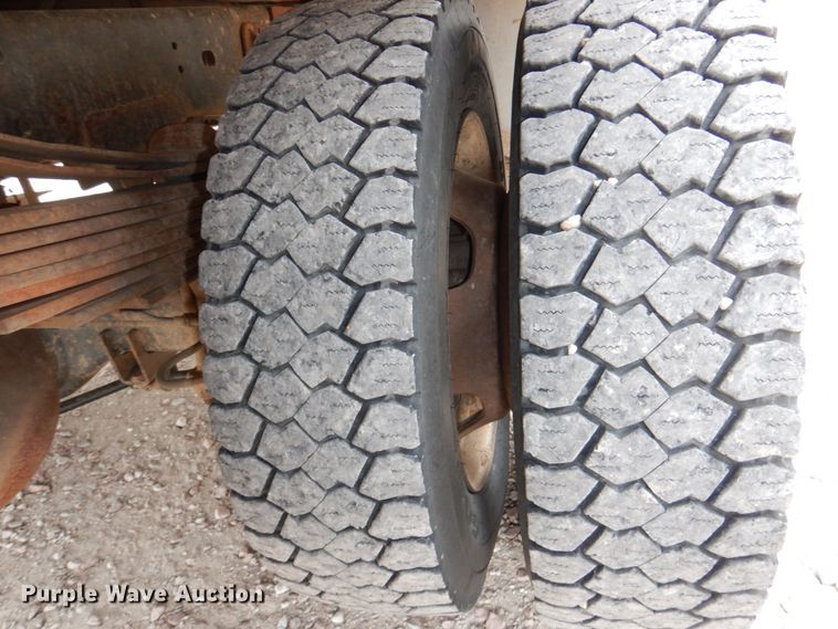 image for item DN7256 2009 Dodge Ram 4500  dump flatbed truck