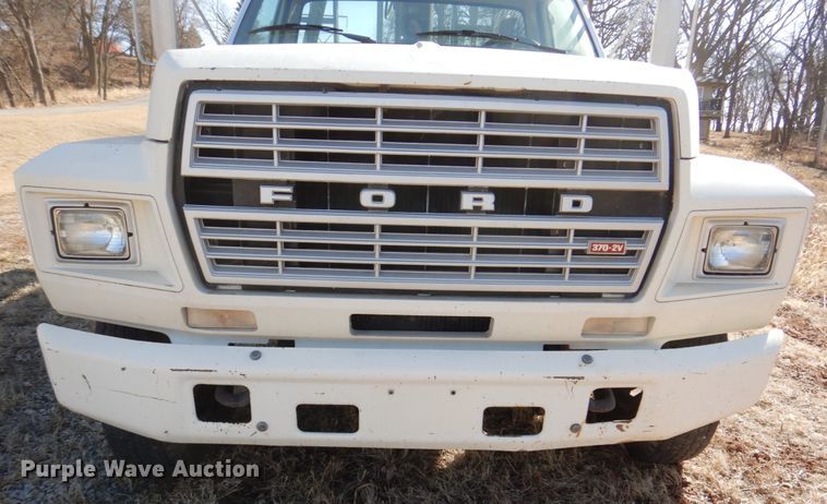 image for item DN7264 1984 Ford F600  bucket truck