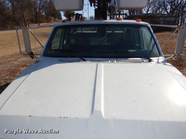 image for item DN7264 1984 Ford F600  bucket truck