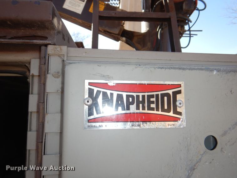 image for item DN7264 1984 Ford F600  bucket truck