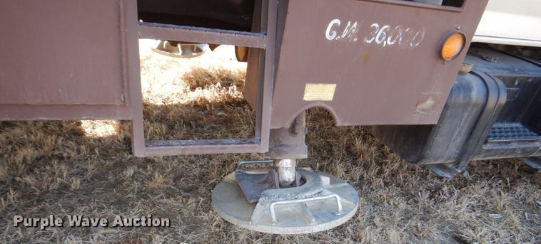 image for item DN7264 1984 Ford F600  bucket truck