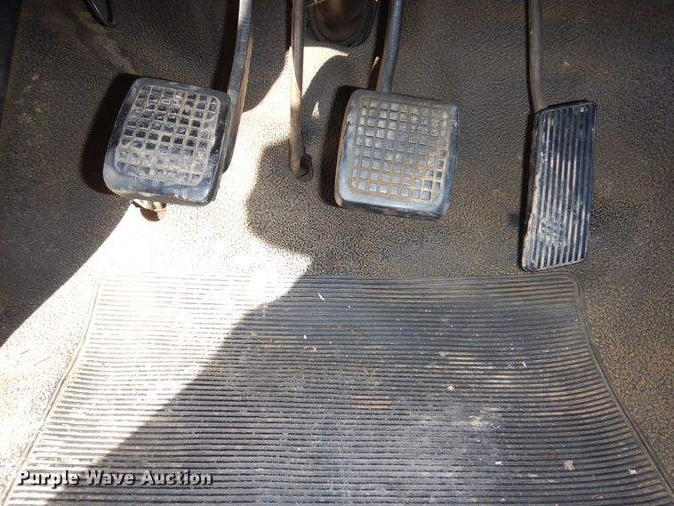 image for item DN7264 1984 Ford F600  bucket truck