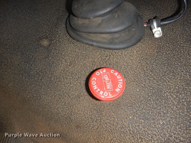 image for item DN7264 1984 Ford F600  bucket truck