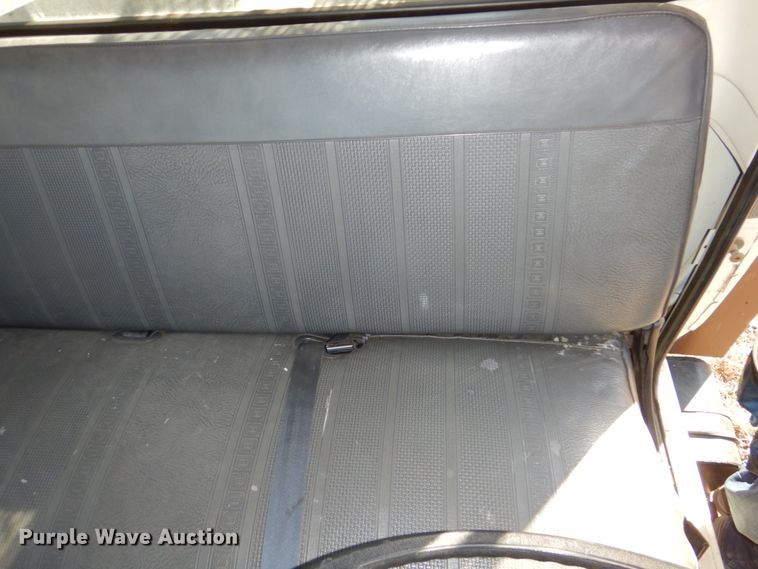 image for item DN7264 1984 Ford F600  bucket truck