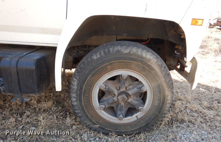 image for item DN7264 1984 Ford F600  bucket truck