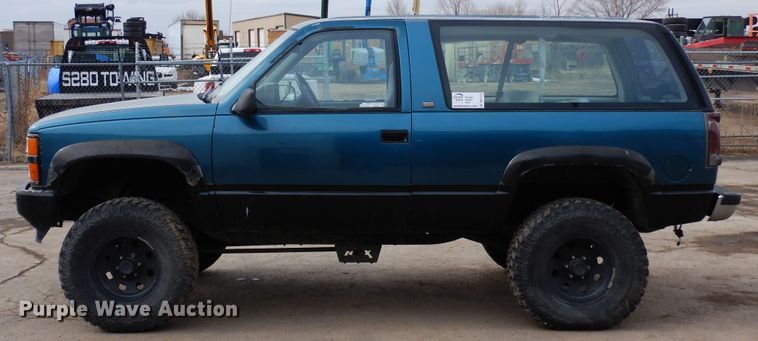 image for item DR1112 1992 Chevrolet K1500 Blazer  SUV