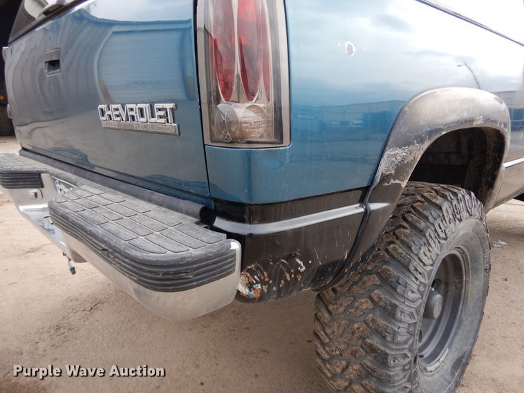 image for item DR1112 1992 Chevrolet K1500 Blazer  SUV