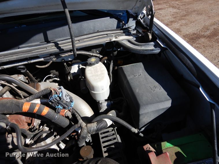 image for item DR1127 2013 GMC Sierra 3500HD  Crew Cab pickup truck