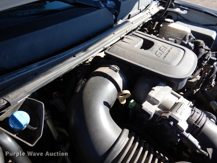 image for item DR1127 2013 GMC Sierra 3500HD  Crew Cab pickup truck