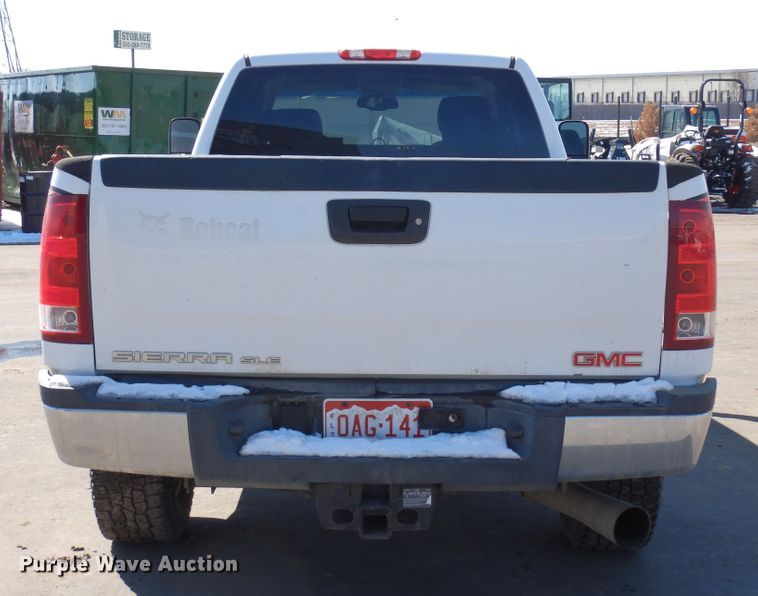 image for item DR1130 2013 GMC Sierra 3500HD  Ext. Cab pickup truck