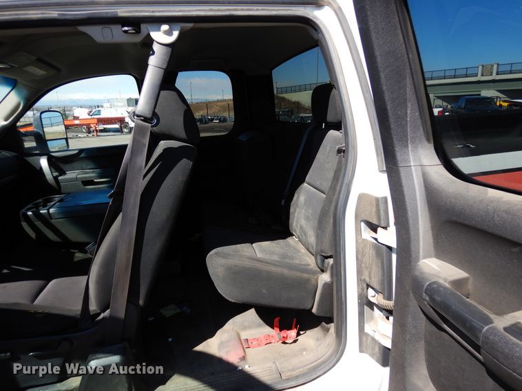 image for item DR1130 2013 GMC Sierra 3500HD  Ext. Cab pickup truck