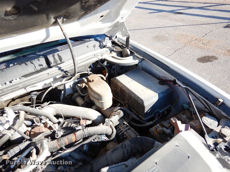 image for item DR1132 2012 GMC Sierra 3500HD  Ext. Cab flatbed pickup truck