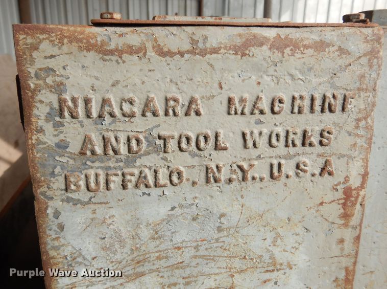 image for item ED9965 Niagara 38B  power squaring shears