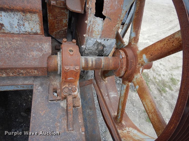 image for item ED9969 Pioneer Engineering  crusher