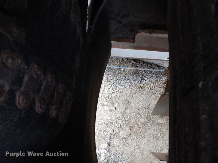 image for item ED9969 Pioneer Engineering  crusher