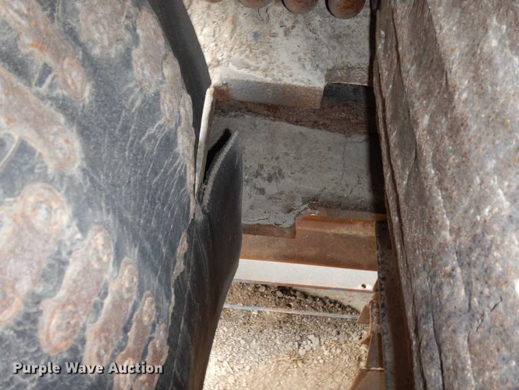 image for item ED9969 Pioneer Engineering  crusher