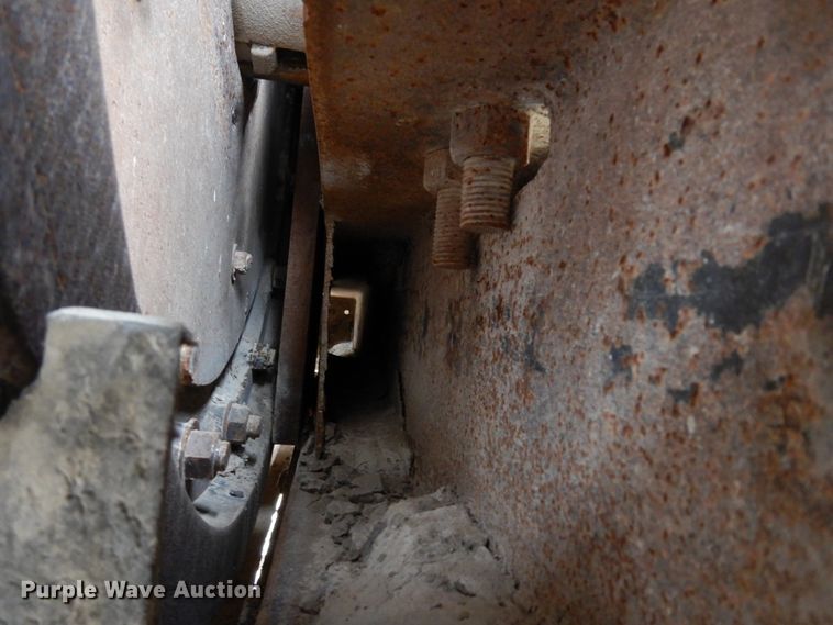 image for item ED9969 Pioneer Engineering  crusher