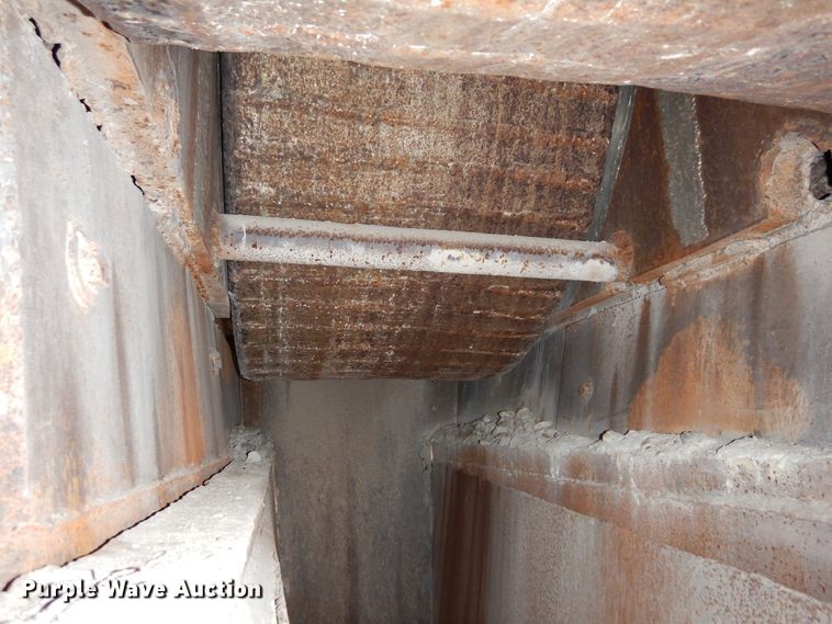 image for item ED9969 Pioneer Engineering  crusher