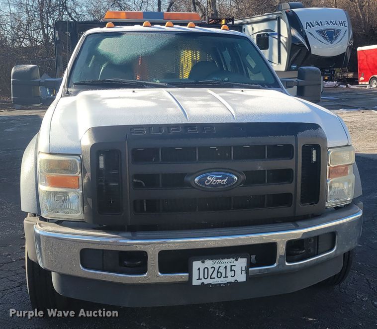 image for item GT9575 2008 Ford F550 Super Duty XL  Crew Cab flatbed truck