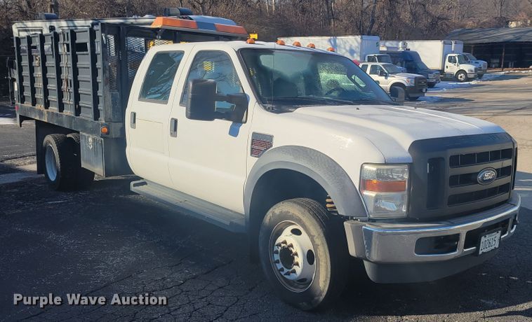 image for item GT9575 2008 Ford F550 Super Duty XL  Crew Cab flatbed truck