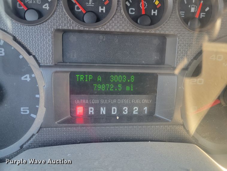 image for item GT9575 2008 Ford F550 Super Duty XL  Crew Cab flatbed truck