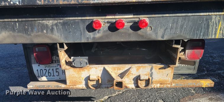 image for item GT9575 2008 Ford F550 Super Duty XL  Crew Cab flatbed truck