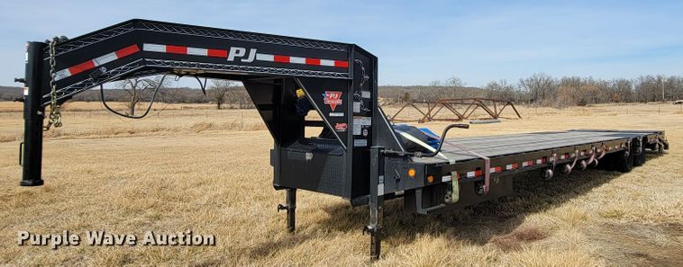 image for item HF9267 2020 PJ Trailer  equipment trailer