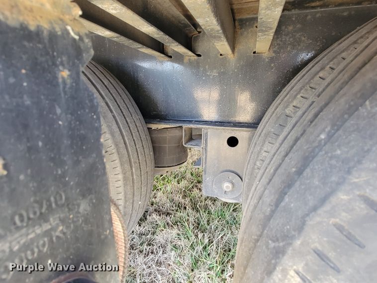 image for item HF9267 2020 PJ Trailer  equipment trailer