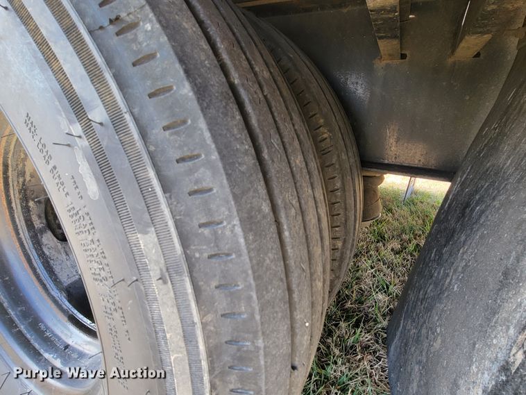 image for item HF9267 2020 PJ Trailer  equipment trailer