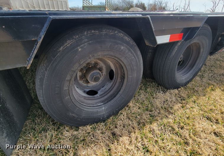 image for item HF9267 2020 PJ Trailer  equipment trailer