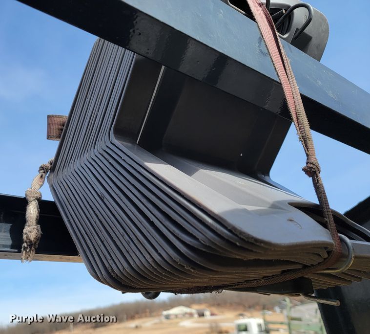 image for item HF9267 2020 PJ Trailer  equipment trailer