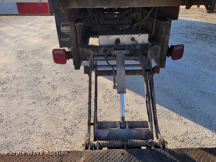 image for item HK9258 2005 Ford F750 Super Duty XLT  box truck