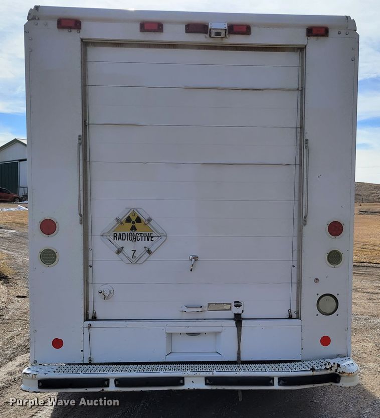 image for item HK9272 2007 Ford E350 Super Duty  delivery truck