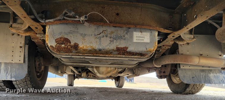 image for item HK9272 2007 Ford E350 Super Duty  delivery truck