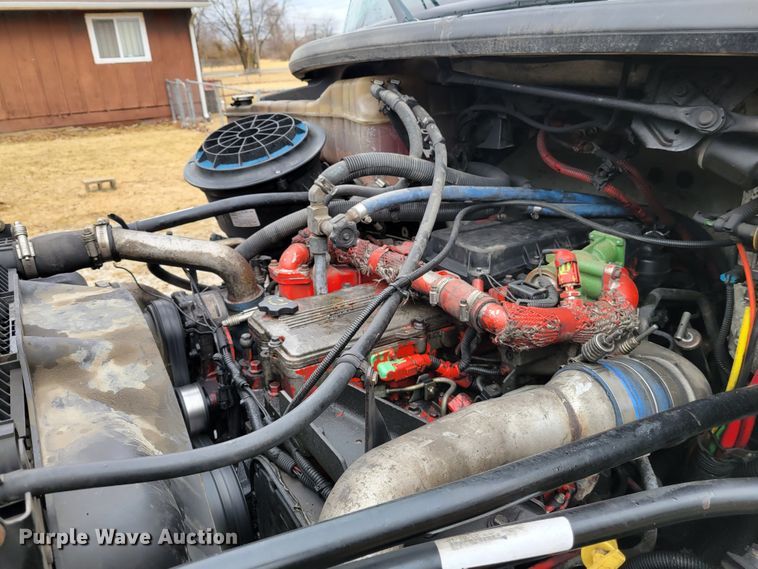 image for item HK9300 2011 Freightliner M2 106  box truck