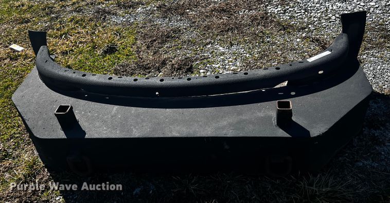 image for item ID9745 2008 Dodge Ram 5500  front bumper