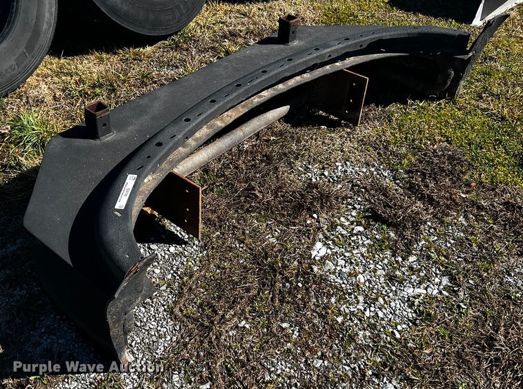 image for item ID9745 2008 Dodge Ram 5500  front bumper