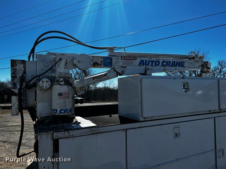 image for item ID9746 1997 Ford F450 Super Duty  utility / service truck