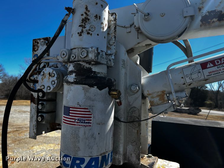 image for item ID9746 1997 Ford F450 Super Duty  utility / service truck