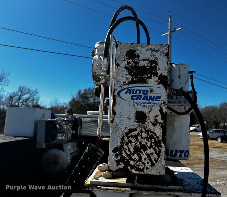 image for item ID9746 1997 Ford F450 Super Duty  utility / service truck