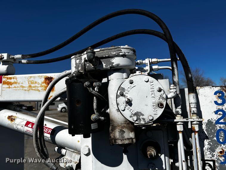 image for item ID9746 1997 Ford F450 Super Duty  utility / service truck