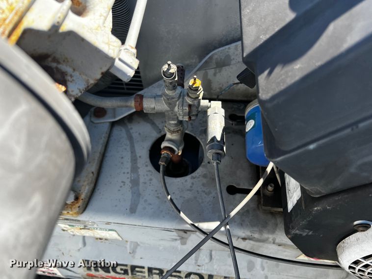 image for item ID9746 1997 Ford F450 Super Duty  utility / service truck