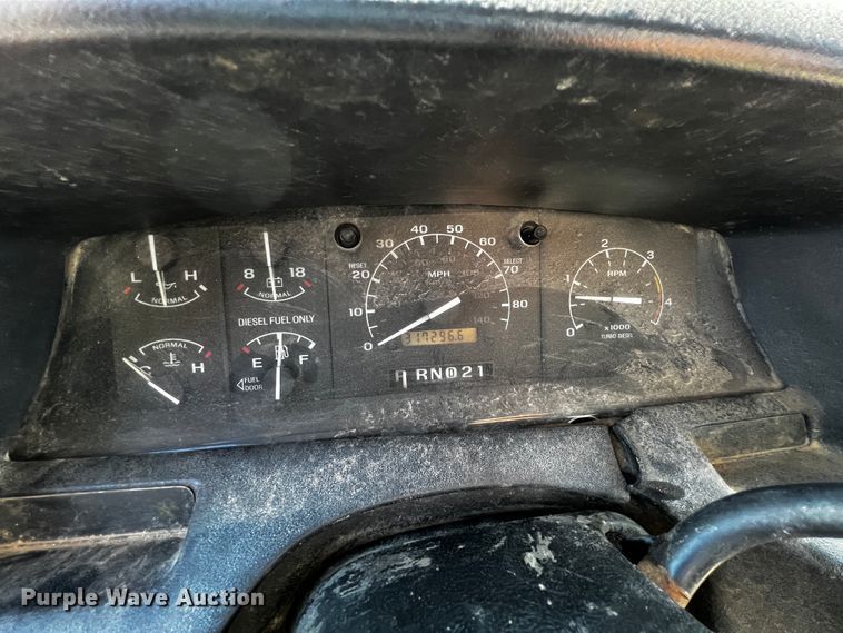 image for item ID9746 1997 Ford F450 Super Duty  utility / service truck